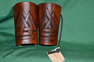 M7-MediumBracers-lightbrown